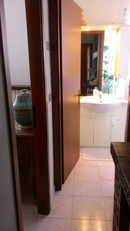 Affittacamera Pavia L&T Екстер'єр фото