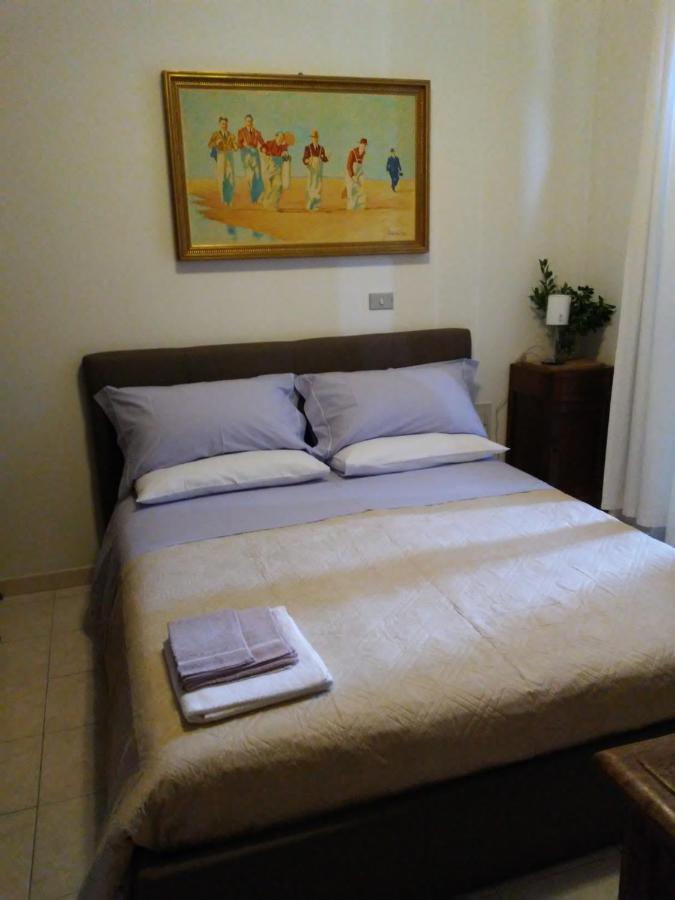 Affittacamera Pavia L&T Екстер'єр фото